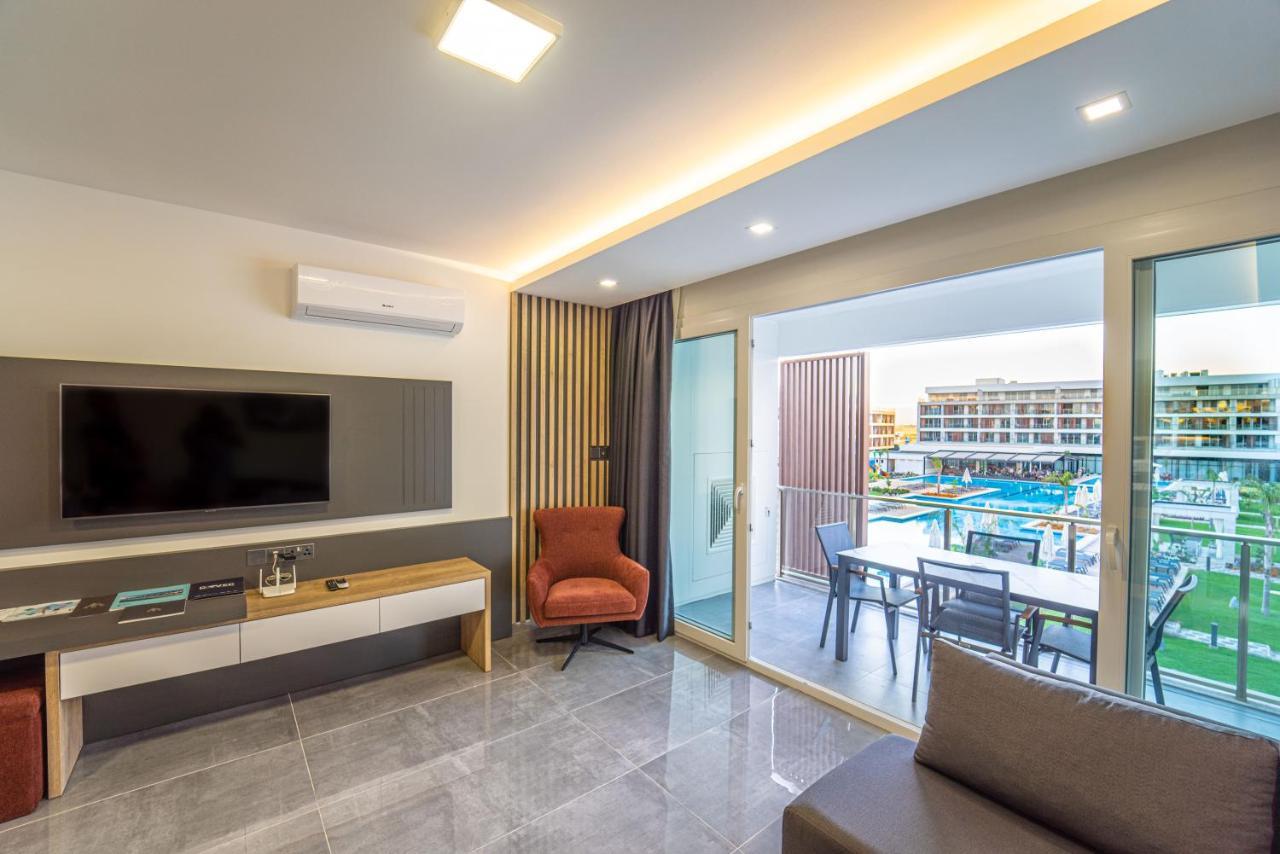 Courtyard Long Beach Holiday Resort Iskele District  Luaran gambar